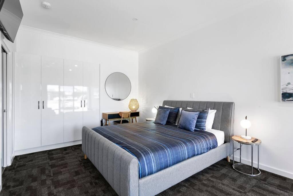 Port Lincoln Shark Apartment 6 Екстер'єр фото